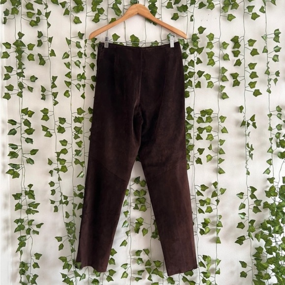 Vintage high waisted brown leather pants - Picture 8 of 9